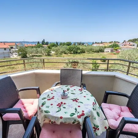 Апартаменты Lighthouse N3 *