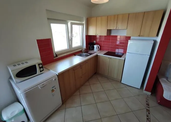 Lighthouse N3 Apartman *